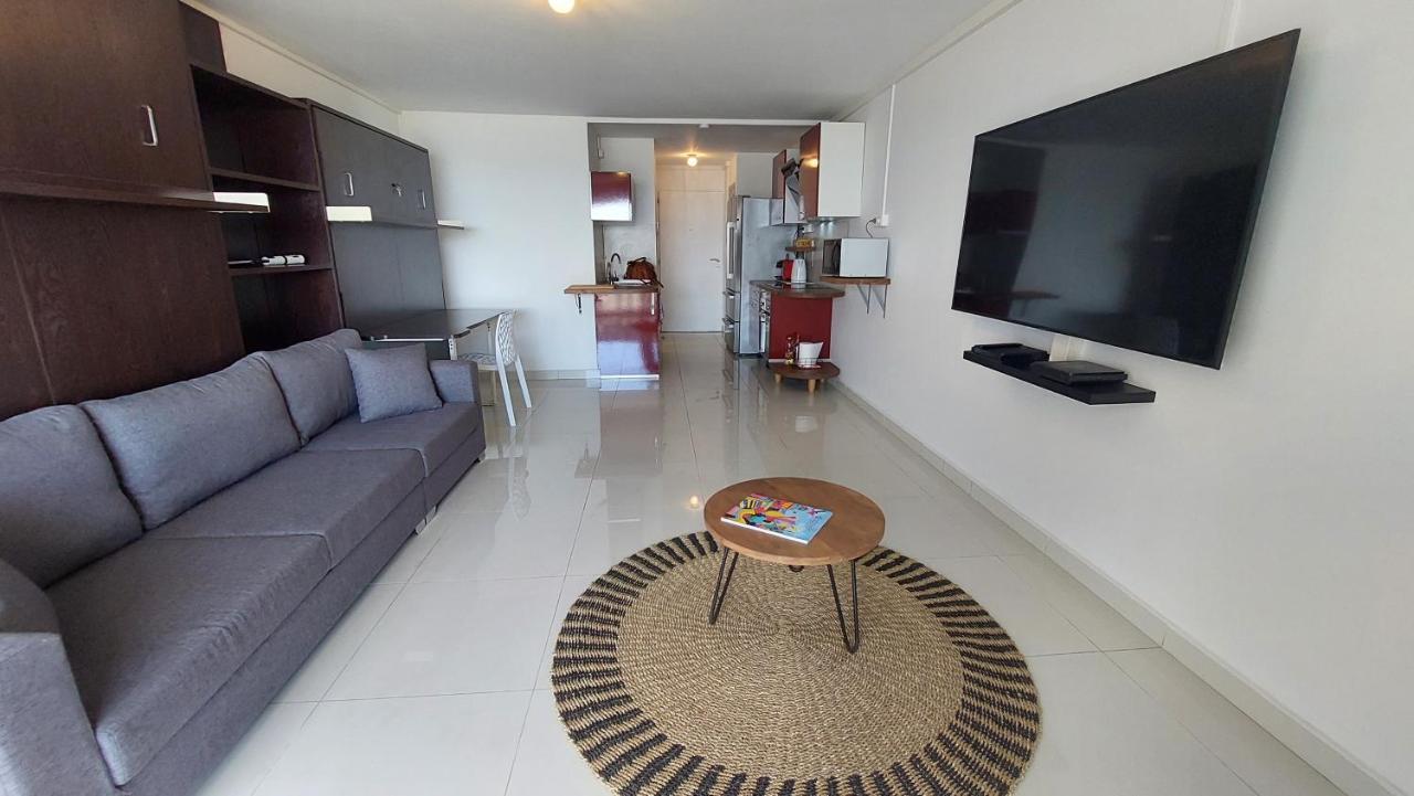 Appartement PIEDS DANS L'EAU VUE MER ACCES PLAGE ET PISCINE Marigot  Exterior foto